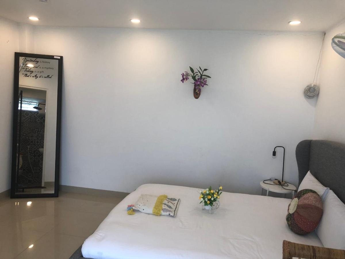 Thien Thanh Hotel - E Dragon Nha Trang Bagian luar foto